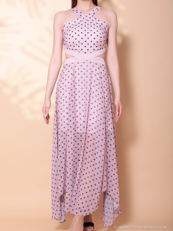 ピンク モデル：あみ　身長：163cm　着用サイズ：Sサイズ