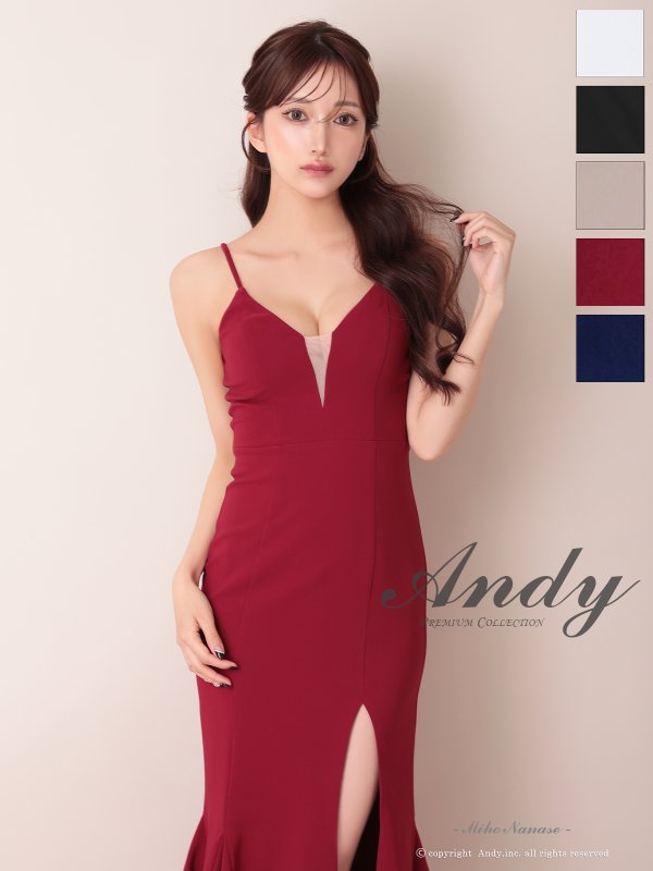 ホワイト モデル：あみ　身長：163cm　着用サイズ：Sサイズ