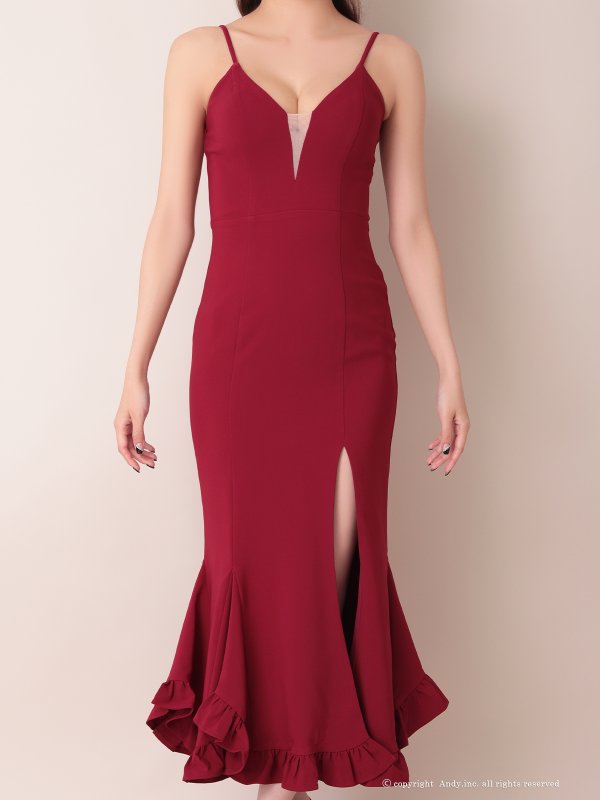 ホワイト モデル：あみ　身長：163cm　着用サイズ：Sサイズ