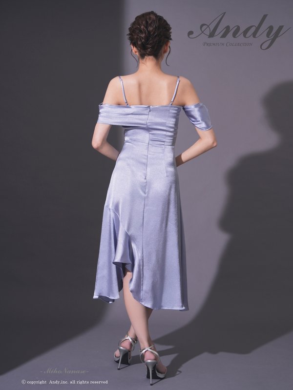 ブルー モデル：七瀬みほ　身長：162cm　着用サイズ：Sサイズ