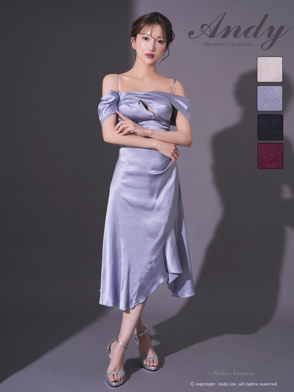 ブルー モデル：七瀬みほ　身長：162cm　着用サイズ：Sサイズ