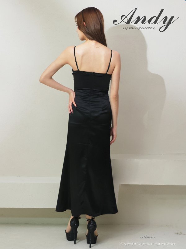 ブラック　 モデル：あみ　身長：163cm　着用サイズ：Sサイズ