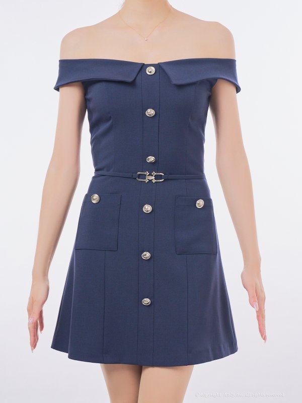 ネイビー モデル：あみ　身長：163cm　着用サイズ：Sサイズ