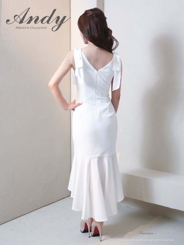 ホワイト　着用サイズ：Sサイズ