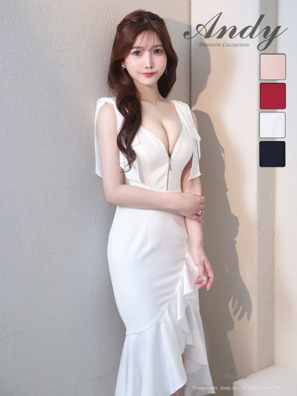 ホワイト　着用サイズ：Sサイズ