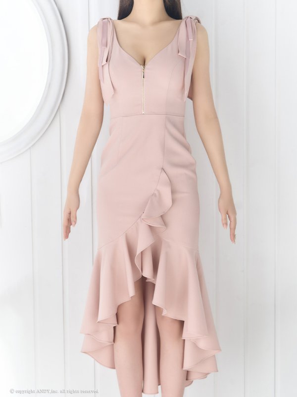 ピンク  モデル:まりん 着用サイズ:Sサイズ