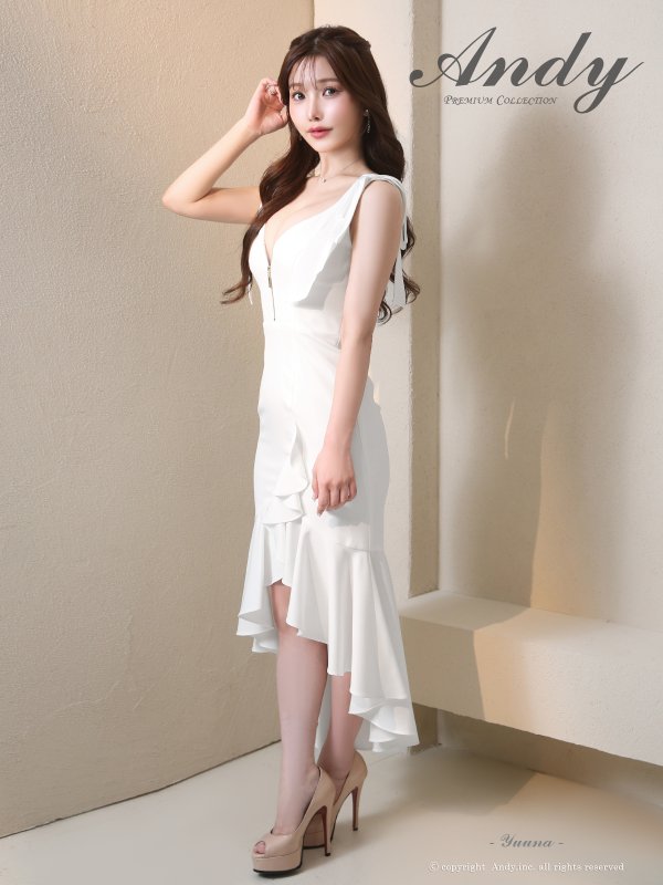 ホワイト　着用サイズ：Sサイズ