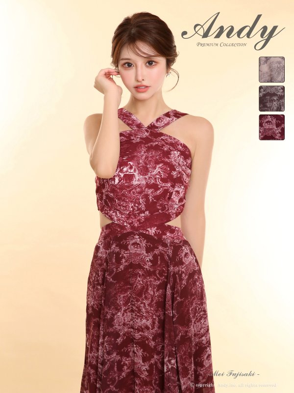 ワインレッド　モデル：藤咲めい　着用サイズ：Sサイズ