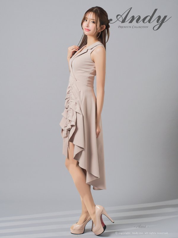 ベージュ　モデル：あみ　身長：163cm　着用サイズ：Sサイズ