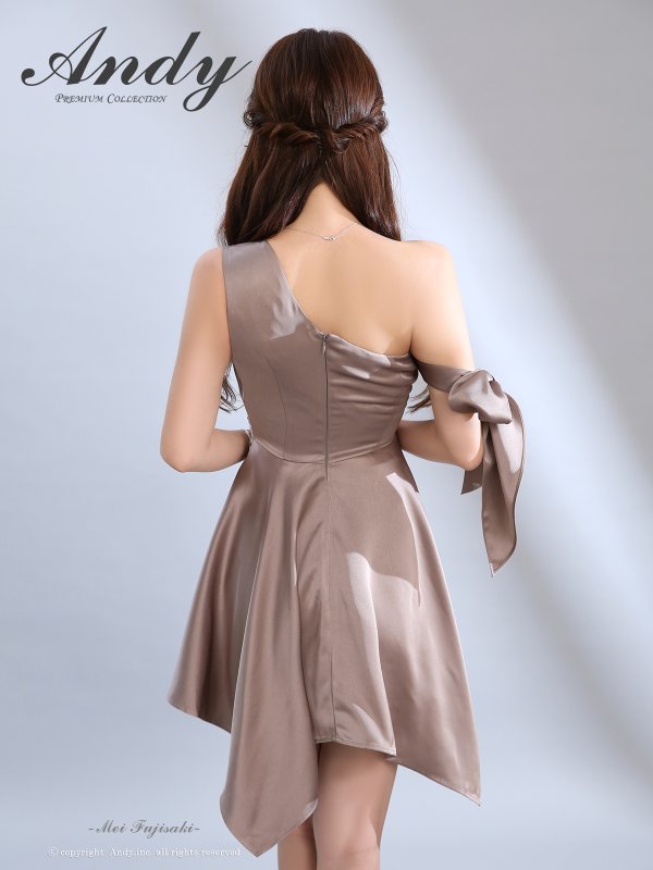 モカ　着用サイズ：Sサイズ