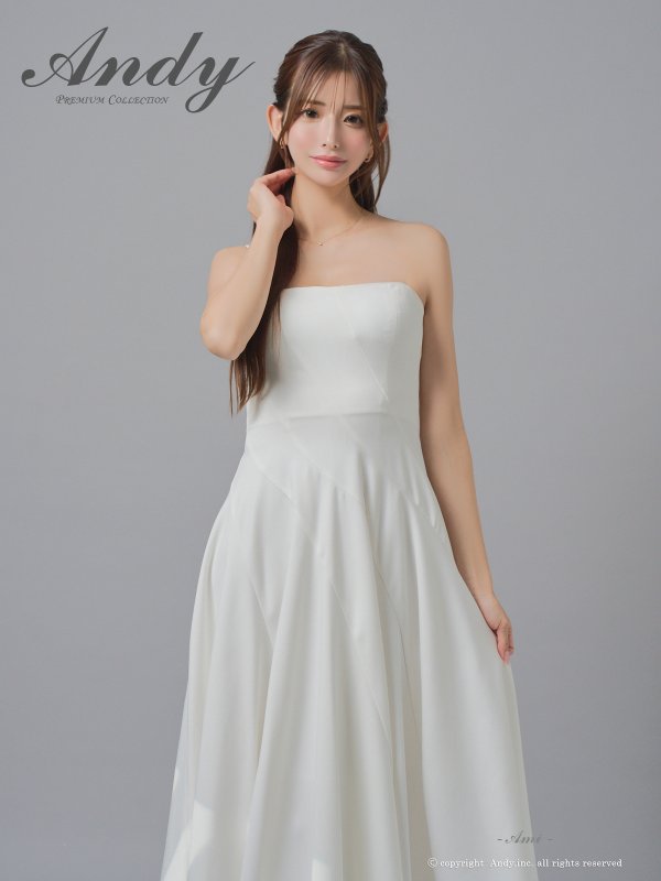 ホワイト　モデル：あみ　身長：163cm　着用サイズ：Sサイズ