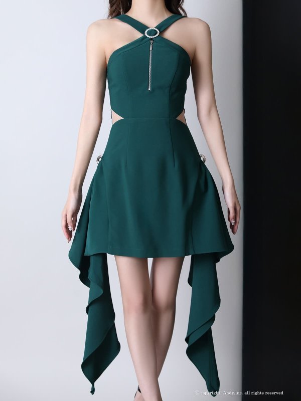 グリーン モデル：七瀬みほ　身長：162cm　着用サイズ：Sサイズ