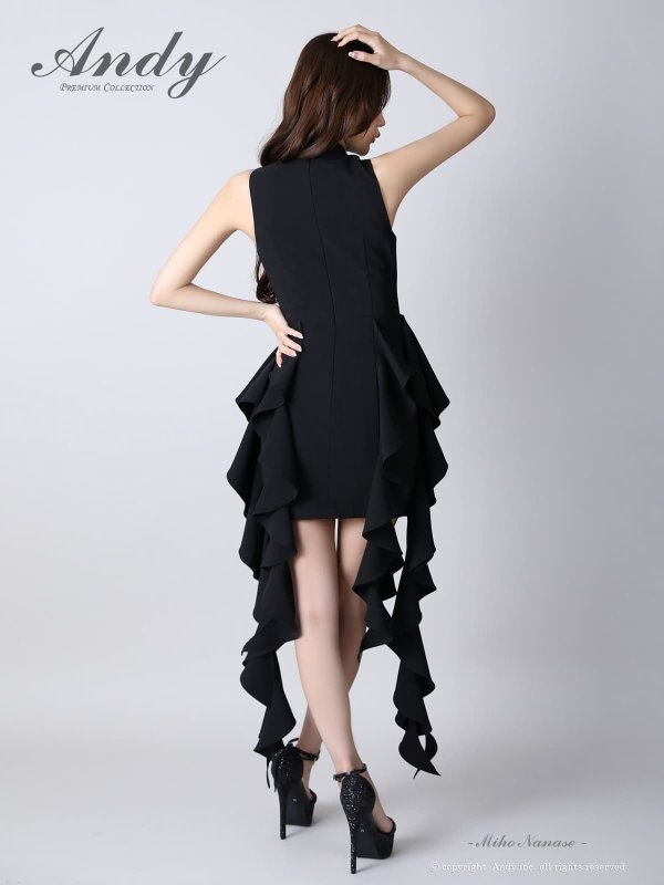 ブラック モデル：七瀬みほ　身長：162cm　着用サイズ：Sサイズ