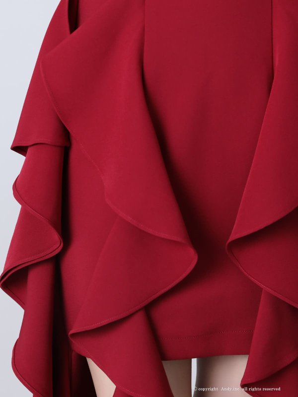 バーガンディ モデル：七瀬みほ　身長：162cm　着用サイズ：Sサイズ