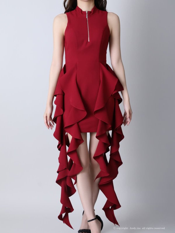 バーガンディ モデル：七瀬みほ　身長：162cm　着用サイズ：Sサイズ