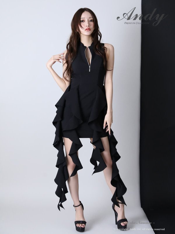 ブラック モデル：七瀬みほ　身長：162cm　着用サイズ：Sサイズ