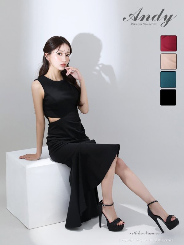 ブラック モデル：七瀬みほ　身長：162cm　着用サイズ：Sサイズ