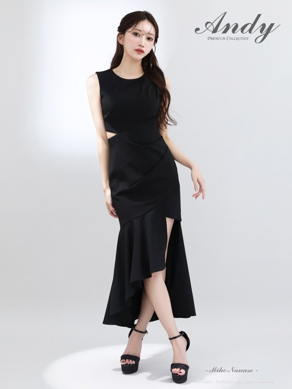 ブラック モデル：七瀬みほ　身長：162cm　着用サイズ：Sサイズ