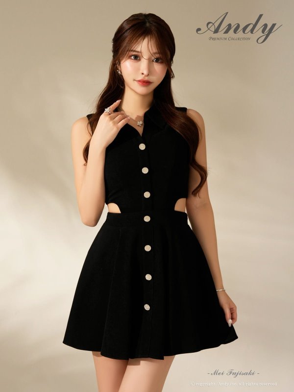 ブラック　モデル：藤咲めい　着用サイズ：Sサイズ