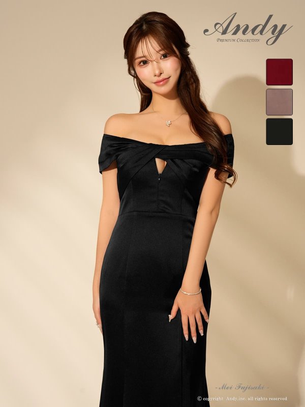 ブラック　モデル：藤咲めい　着用サイズ：Sサイズ