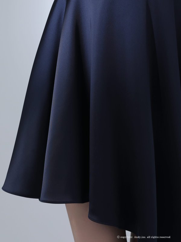ネイビー　モデル：七瀬みほ　身長：162cm　着用サイズ：Sサイズ