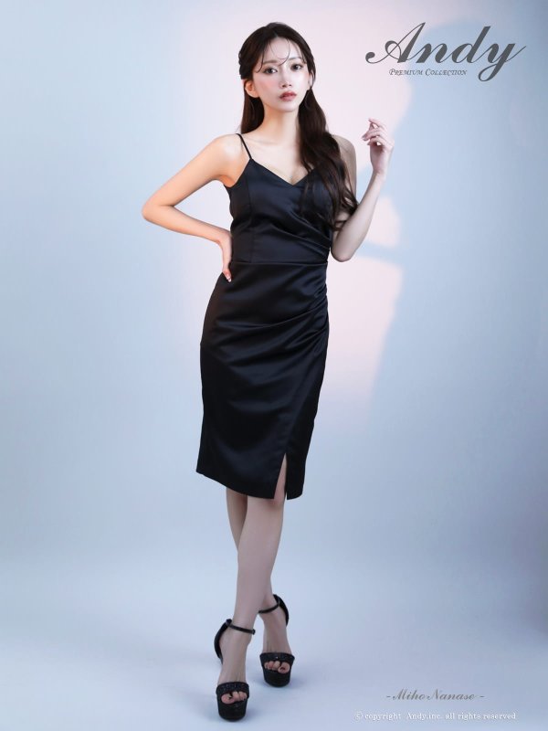 ブラック モデル：七瀬みほ　身長：162cm　着用サイズ：Sサイズ