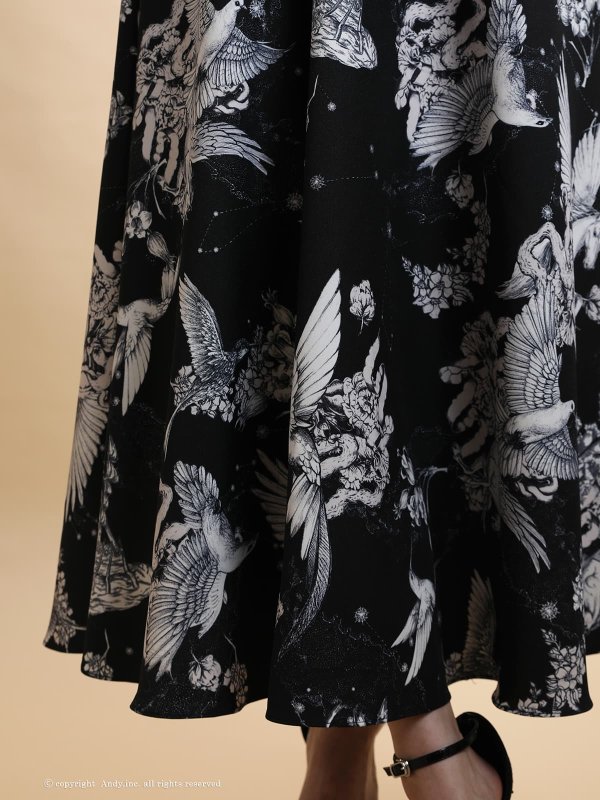 ブラック　モデル：七瀬みほ　身長：162cm　着用サイズ：Sサイズ