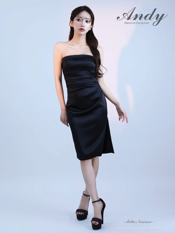 ブラック モデル：七瀬みほ　身長：162cm　着用サイズ：XSサイズ