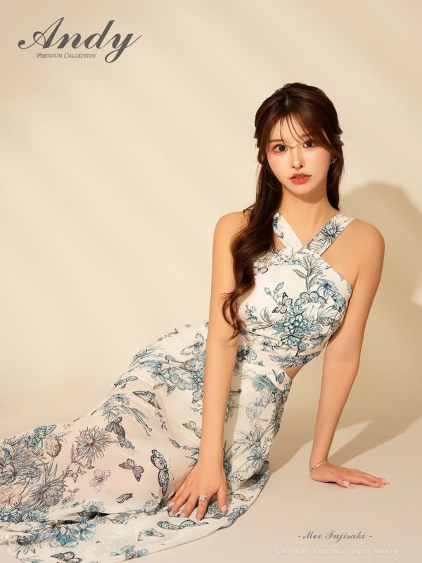 ブループリント　モデル：藤咲めい　着用サイズ：Sサイズ