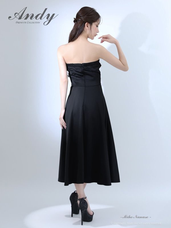 ブラック モデル：七瀬みほ　身長：162cm　着用サイズ：Sサイズ