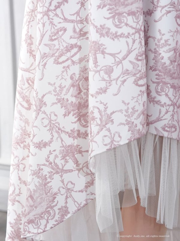 ホワイトxピンク　モデル：あみ　身長：163cm　着用サイズ：Sサイズ