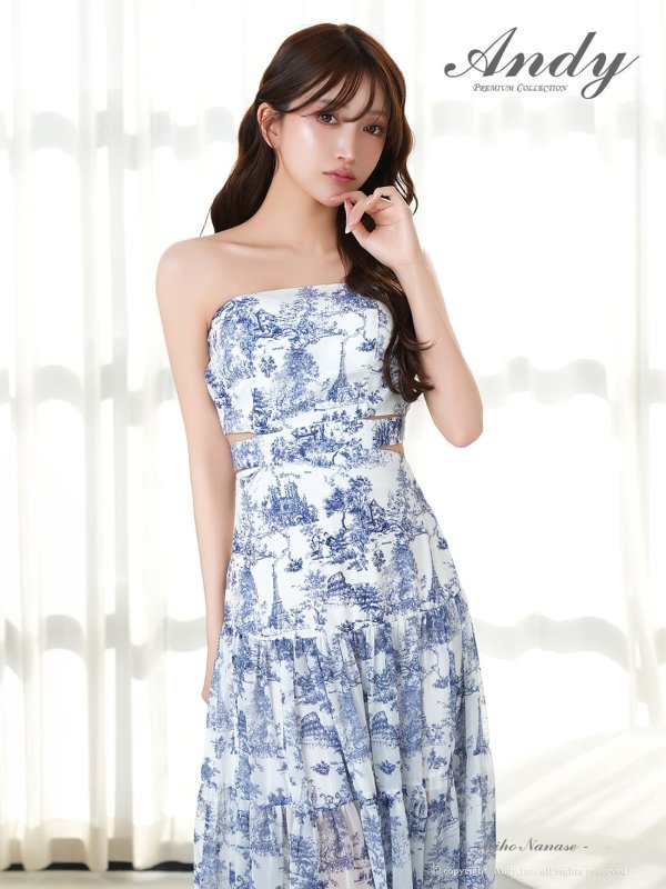 ホワイトxネイビー　モデル：七瀬みほ　身長：162cm　着用サイズ：Sサイズ