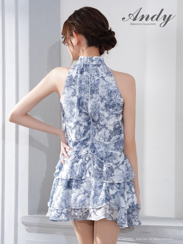 ホワイトxネイビー　モデル：あみ　身長：163cm　着用サイズ：Sサイズ