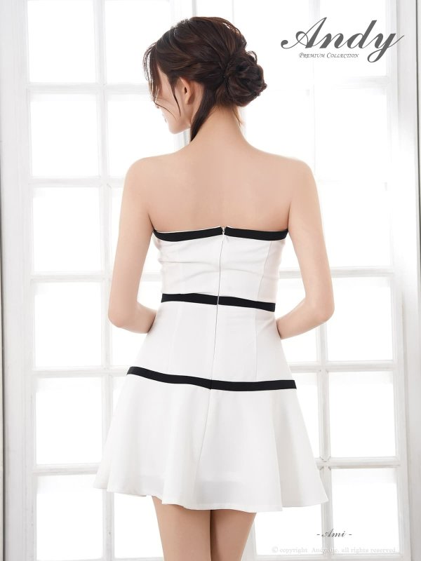 ホワイト　モデル：あみ　身長：163cm　着用サイズ：Sサイズ