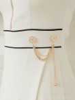 ホワイト モデル：青田夏奈　身長：163cm　着用サイズ：Sサイズ