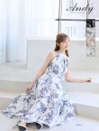 ホワイトxネイビー モデル：らら　身長：160.5cm　着用サイズ：Sサイズ