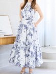 ホワイトxネイビー モデル：らら　身長：160.5cm　着用サイズ：Sサイズ