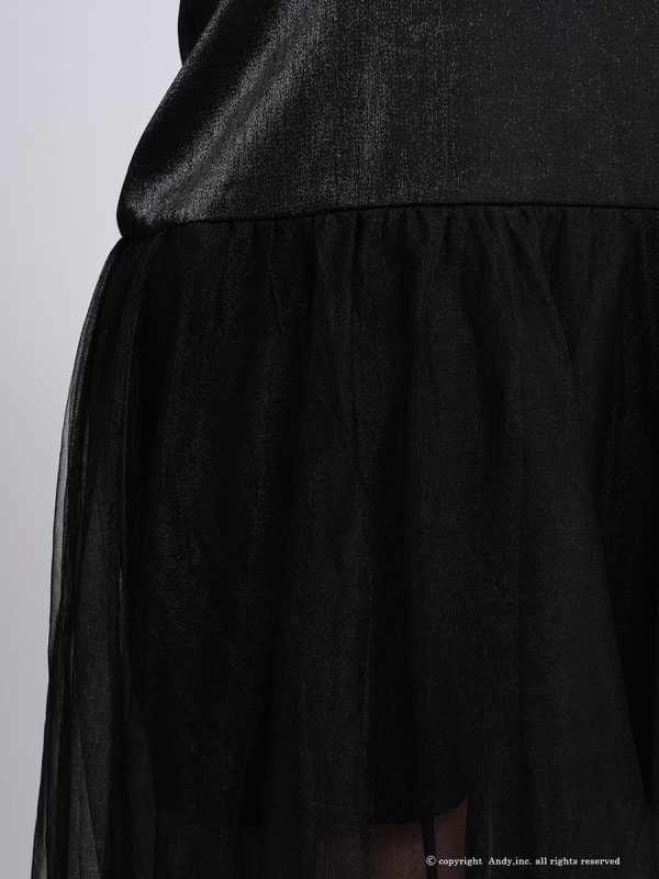 ブラック モデル：七瀬みほ　身長：162cm　着用サイズ：Sサイズ