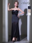 ブラック　モデル：リサ　身長：164cm　着用サイズ：Sサイズ