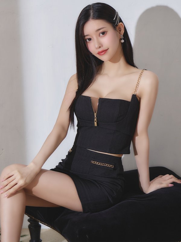 画像4: XSサイズあり【ANIER./アニエル】【ROBE de FLEURS/ローブドフルール】チェーン/ フェティッシュ/ セットアップ/ 2ピース/ キャミソール/ タイト/ ミニドレス/ キャバドレス[OF08] (4)