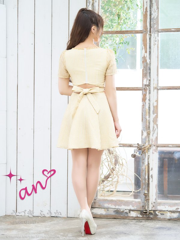 イエロー モデル:うづきふうか 身長:152cm 着用サイズ:Sサイズ