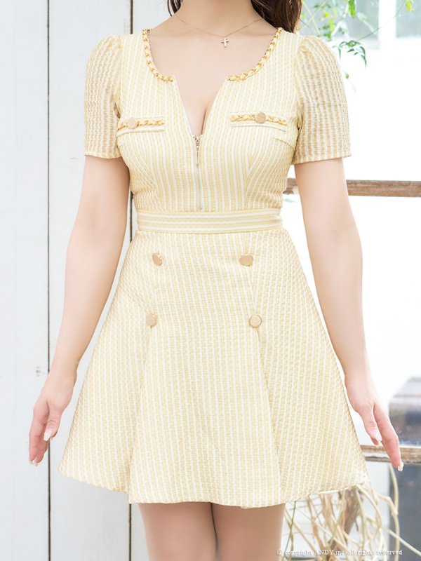 イエロー モデル:うづきふうか 身長:152cm 着用サイズ:Sサイズ