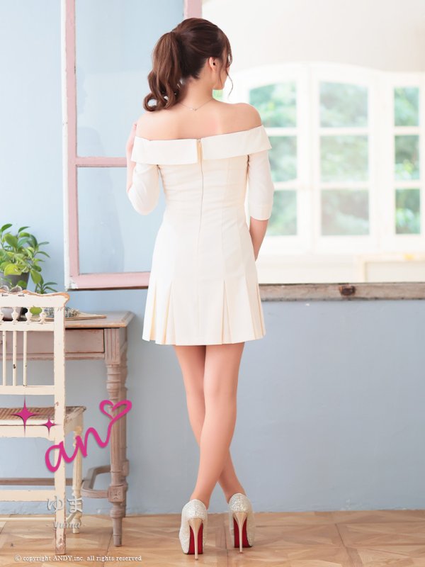 画像17: XSサイズあり【an /アン】オフショルダー/ 袖あり/ ハーフスリーブ/ ボタン/ プリーツ/ Aライン/ ミニドレス/ キャバドレス[OF05] (17)