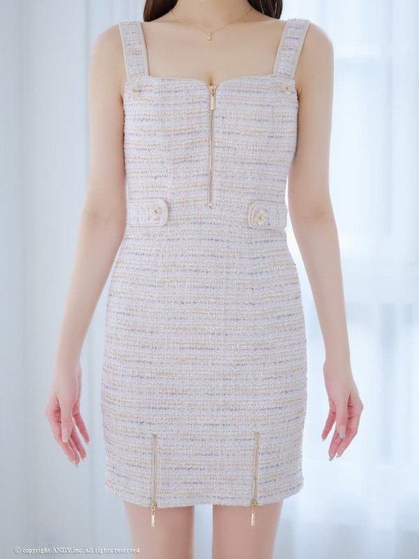 ベージュ　モデル：姫乃まゆ　着用サイズ：Sサイズ