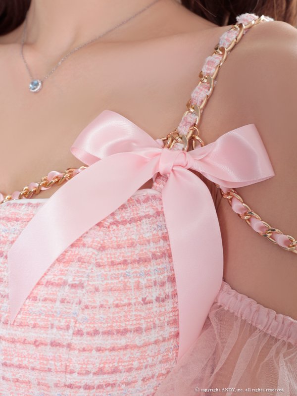 ピンク　モデル：まりん　身長：164cm　着用サイズ：Sサイズ