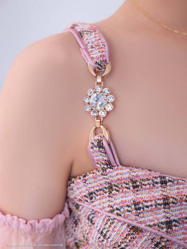 ピンク モデル:姫乃まゆ 身長:153cm 着用サイズ:Sサイズ