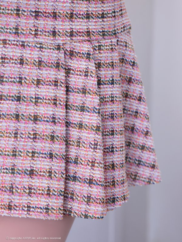 ピンク モデル:姫乃まゆ 身長:153cm 着用サイズ:Sサイズ