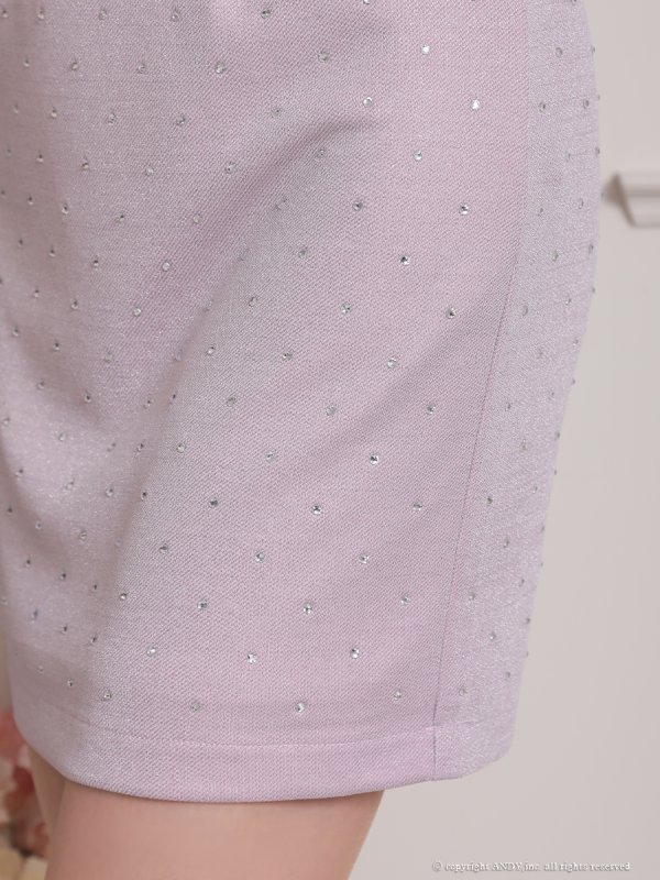 ピンク モデル：ももか　身長：156cm　着用サイズ：Sサイズ