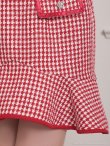 レッド モデル：ももか　身長：156cm　着用サイズ：Sサイズ