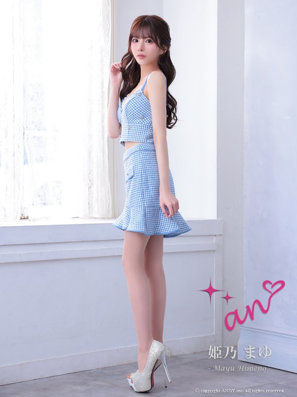 ブルー モデル:姫乃まゆ 身長:153cm 着用サイズ:Sサイズ